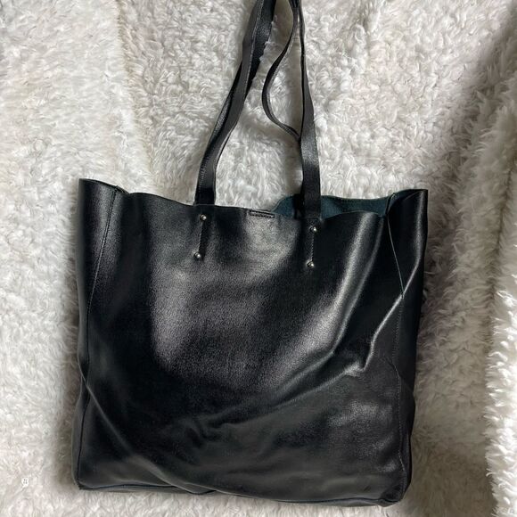 Pulicati made in Italy leather black extra large tote silver tone accent. - Picture 2 of 12